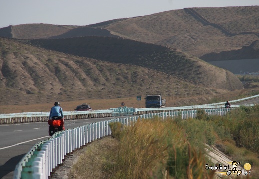 Urumqi Tian Chi Autobahn (1)
